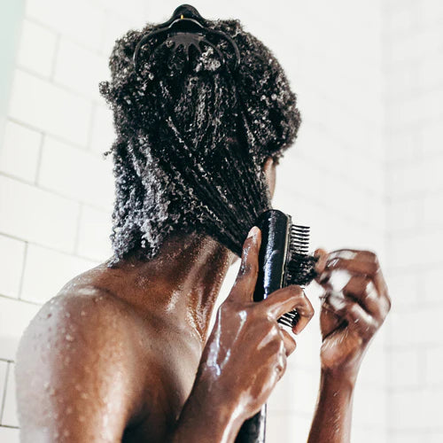 Say Goodbye to Hair Knots with our Magic Slip Detangler