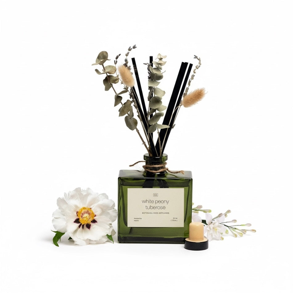 White Peony Tuberose Reed Diffuser with Flowers